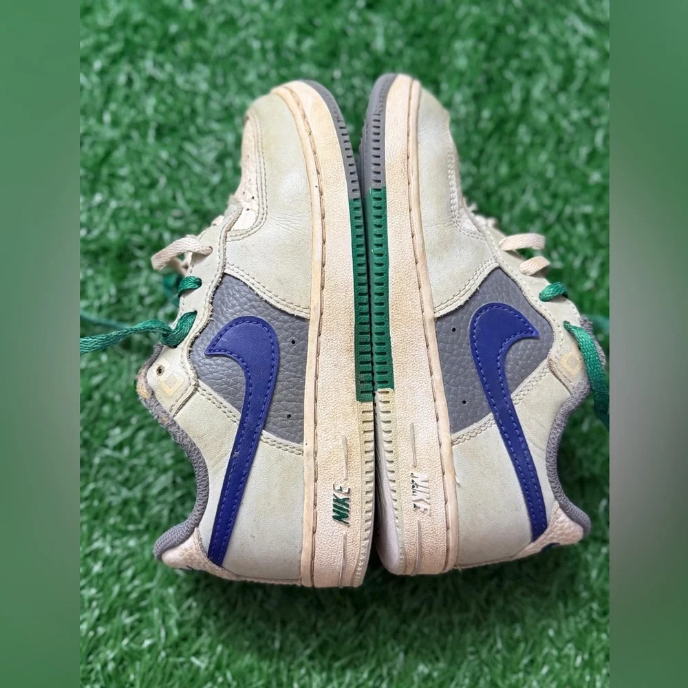 Nike Kids Sneakers in White and Blue Size‎ 13C